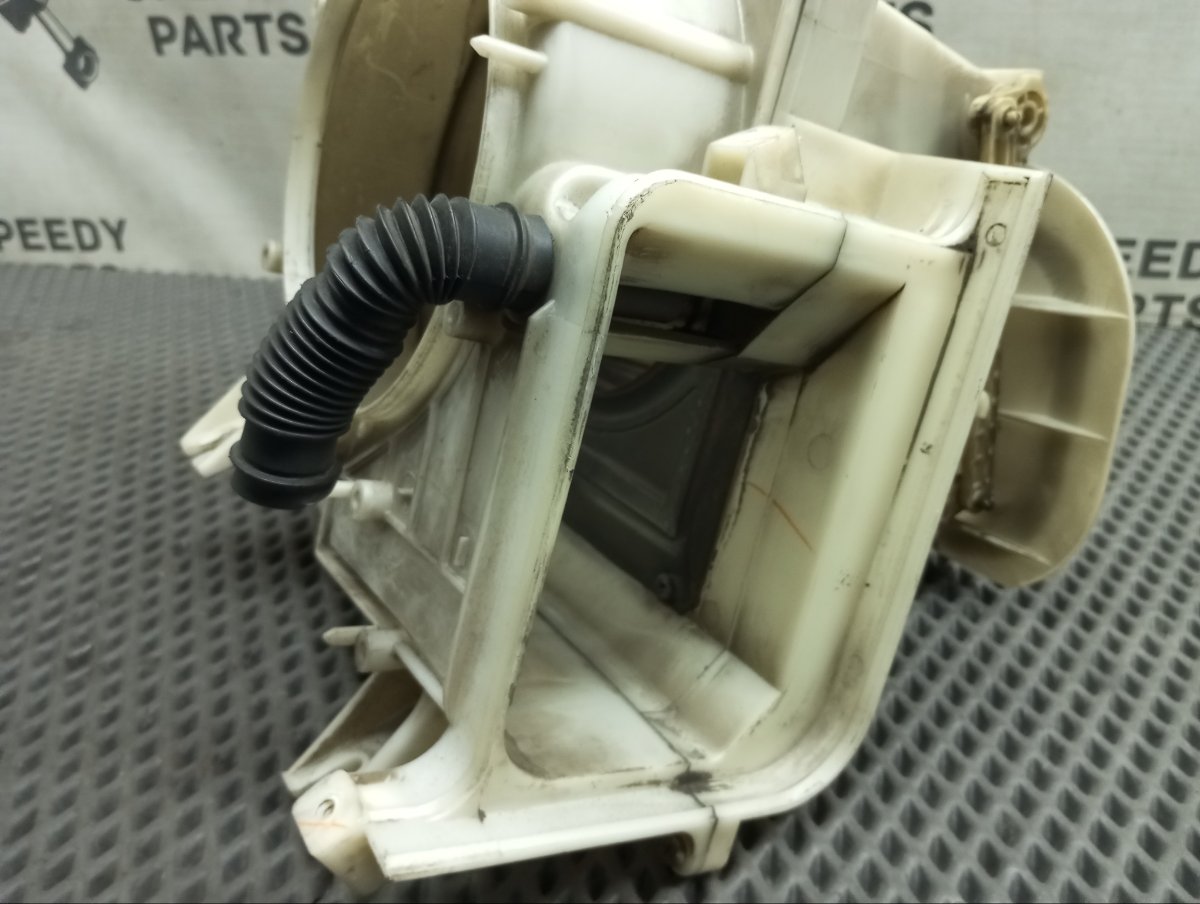 Корпус мотора печки Cefiro 1996 E-A32 VQ20DE