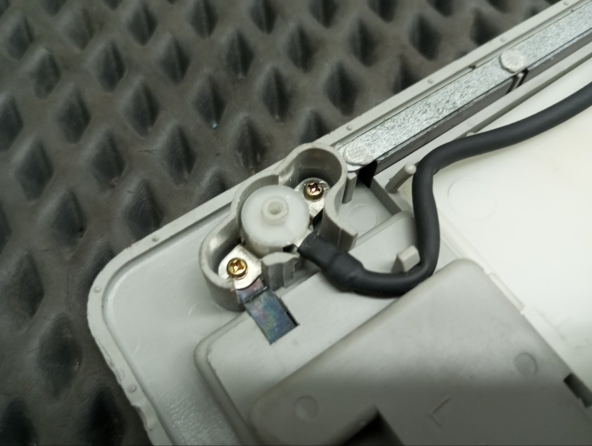 Козырек солнцезащитный Vigor 1993 E-CC3 G20A