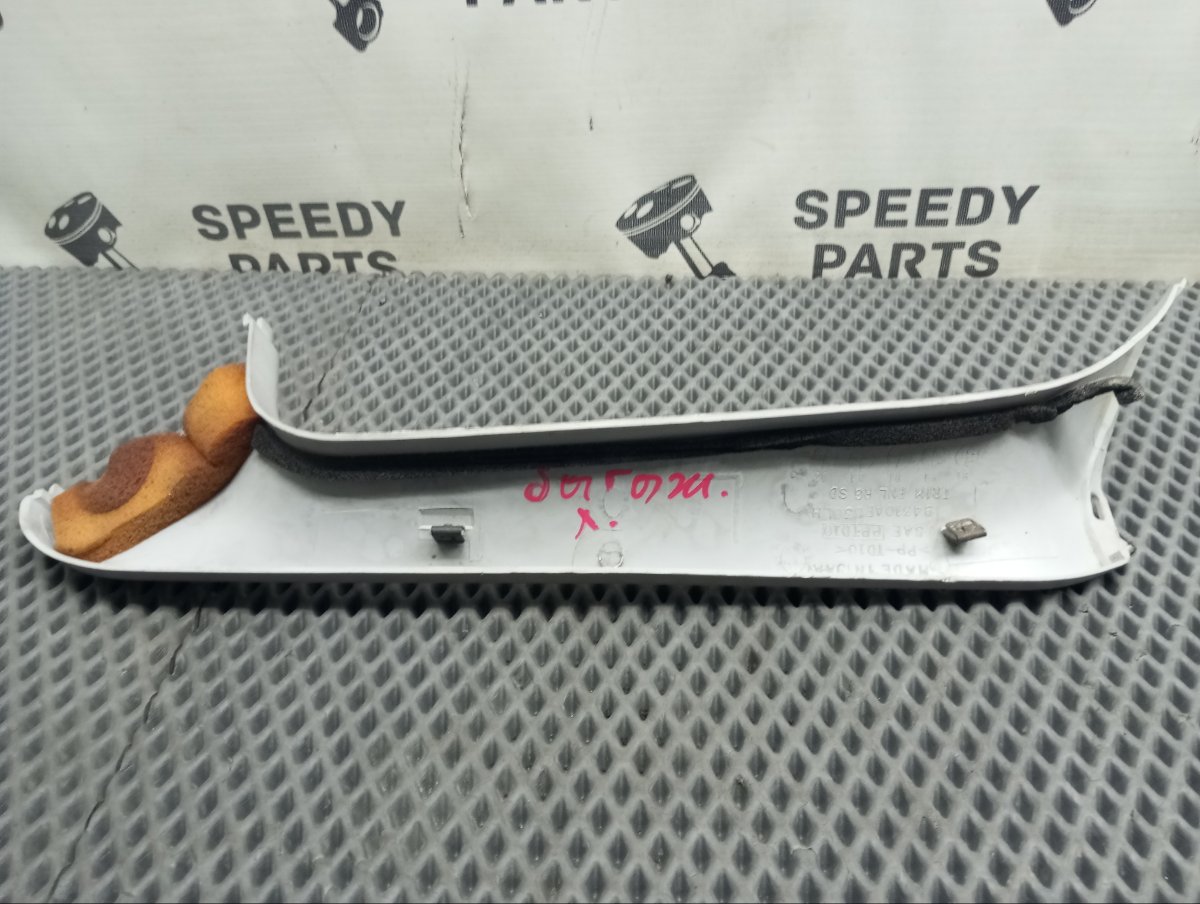 Накладка на стойку кузова задняя левая Outback 1999 BH9 EJ251