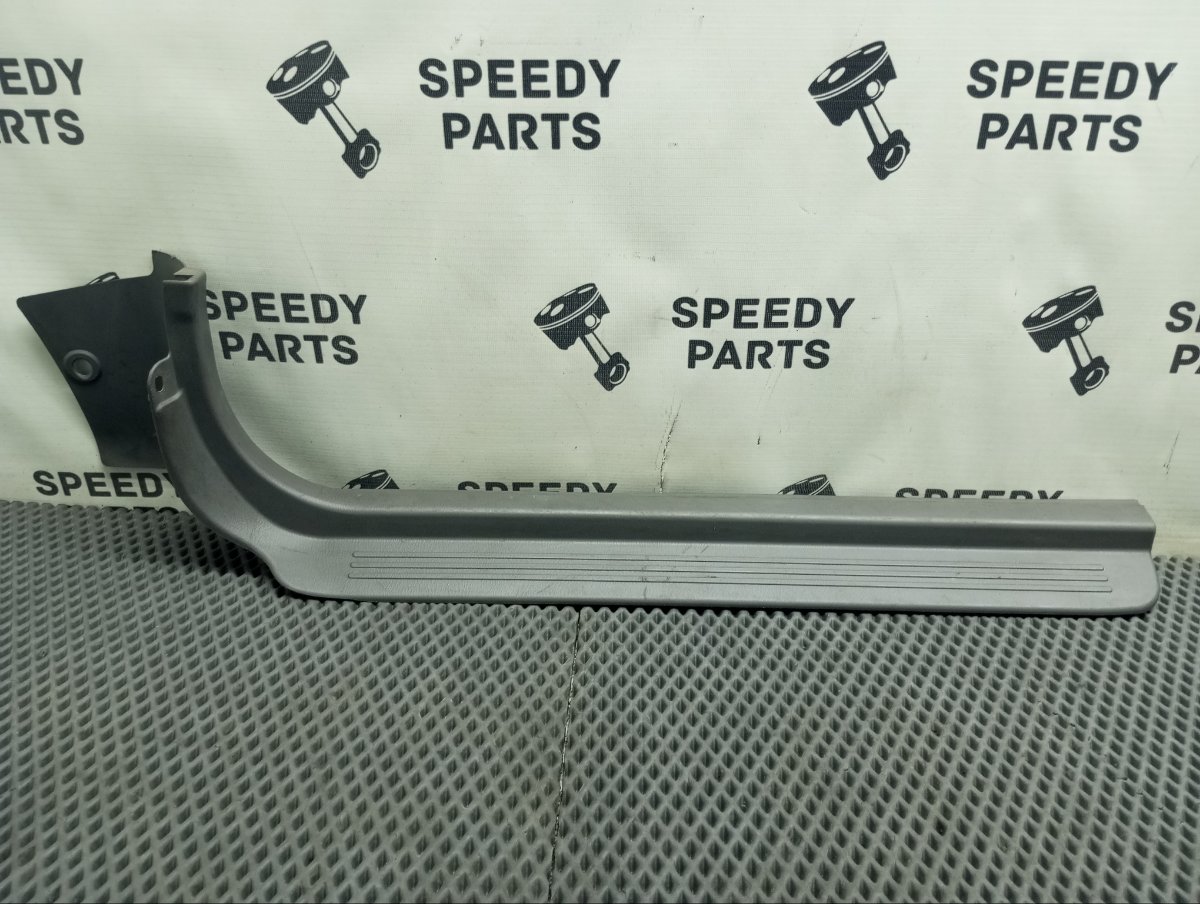 Накладка на порог салона передняя левая Subaru Outback 1999 BH9 EJ251 94060AE010 Б/У