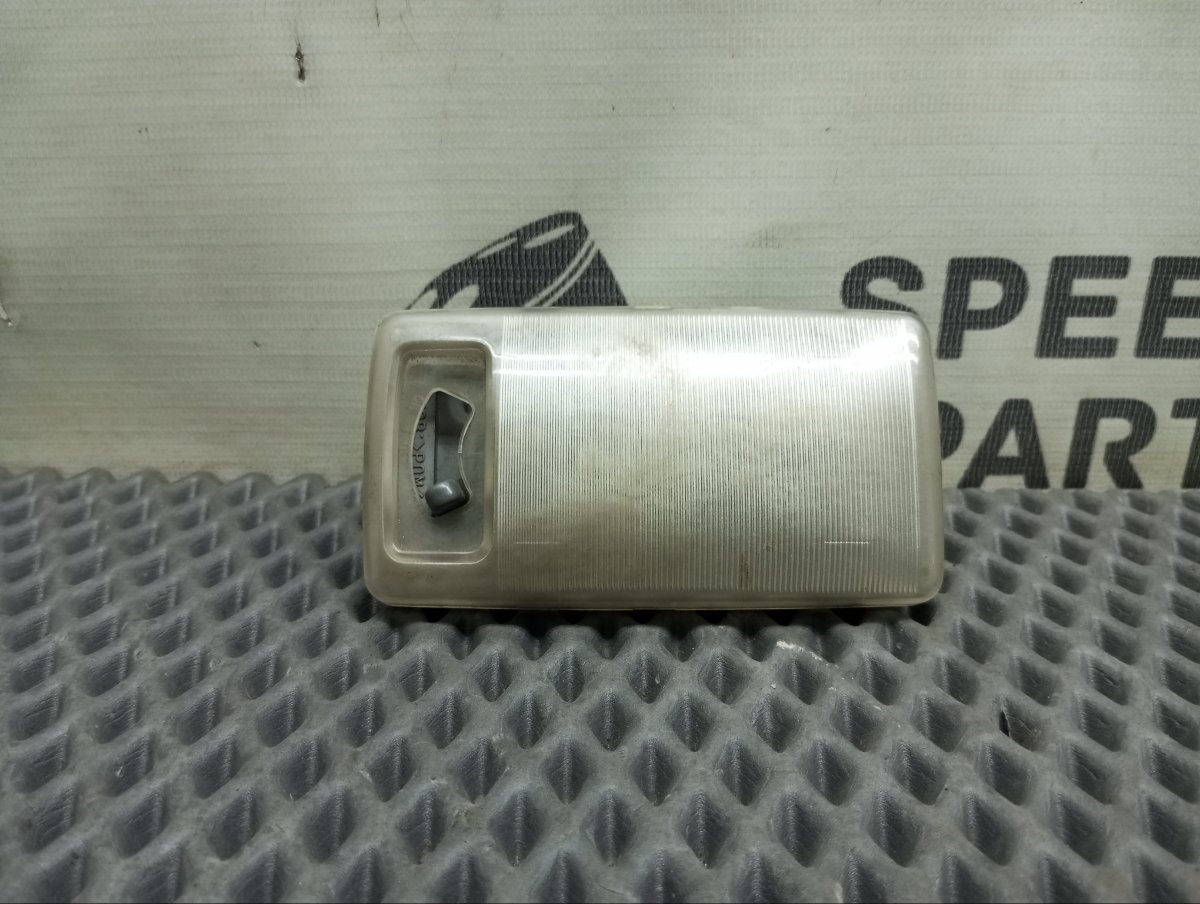 Плафон подсветки багажника задний Subaru Outback 1999 BH9 EJ251 84671AC010 Б/У