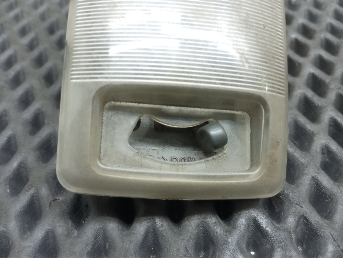Плафон подсветки багажника задний Outback 1999 BH9 EJ251