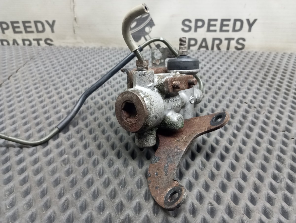 Распределитель тормозной Subaru Outback BH9 EJ251
