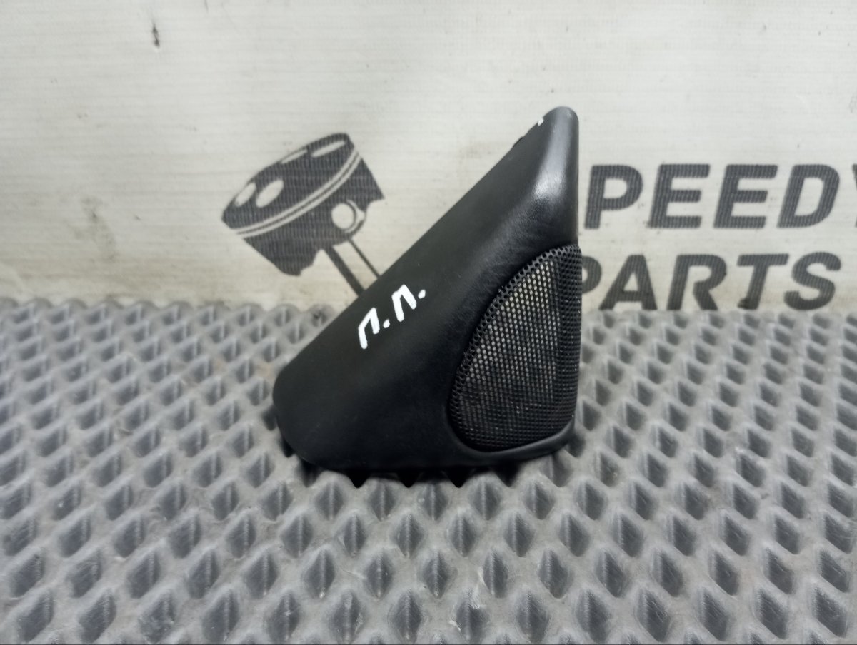 Крышка зеркала передняя правая Subaru Outback 1999 BH9 EJ251 94251AE000 Б/У