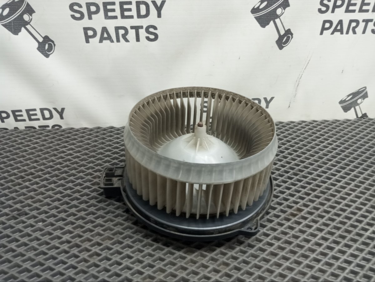 Мотор печки Toyota Mark II 2001 TA-JZX110 1JZ-FSE 8710322130 Б/У