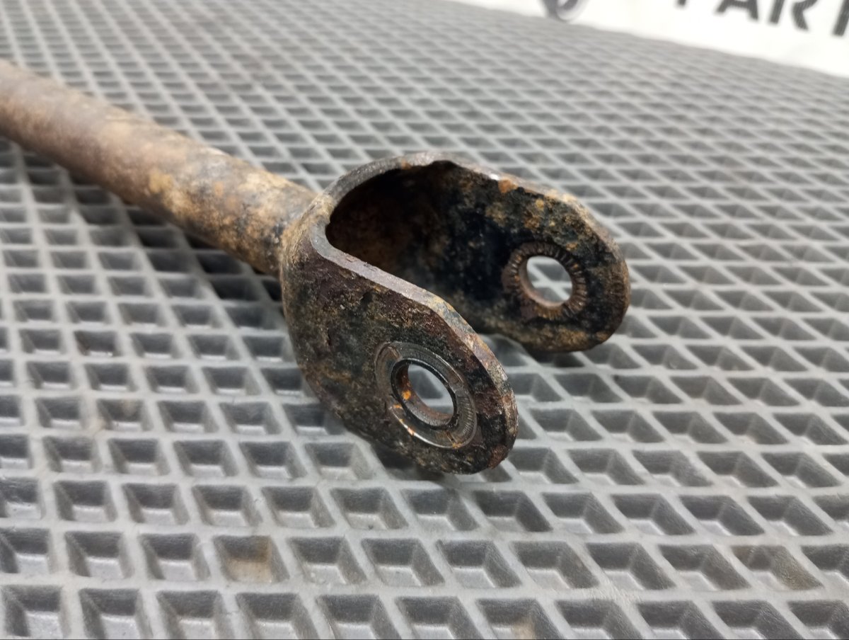 Тяга продольная задняя Mark II 2001 TA-JZX110 1JZ-FSE