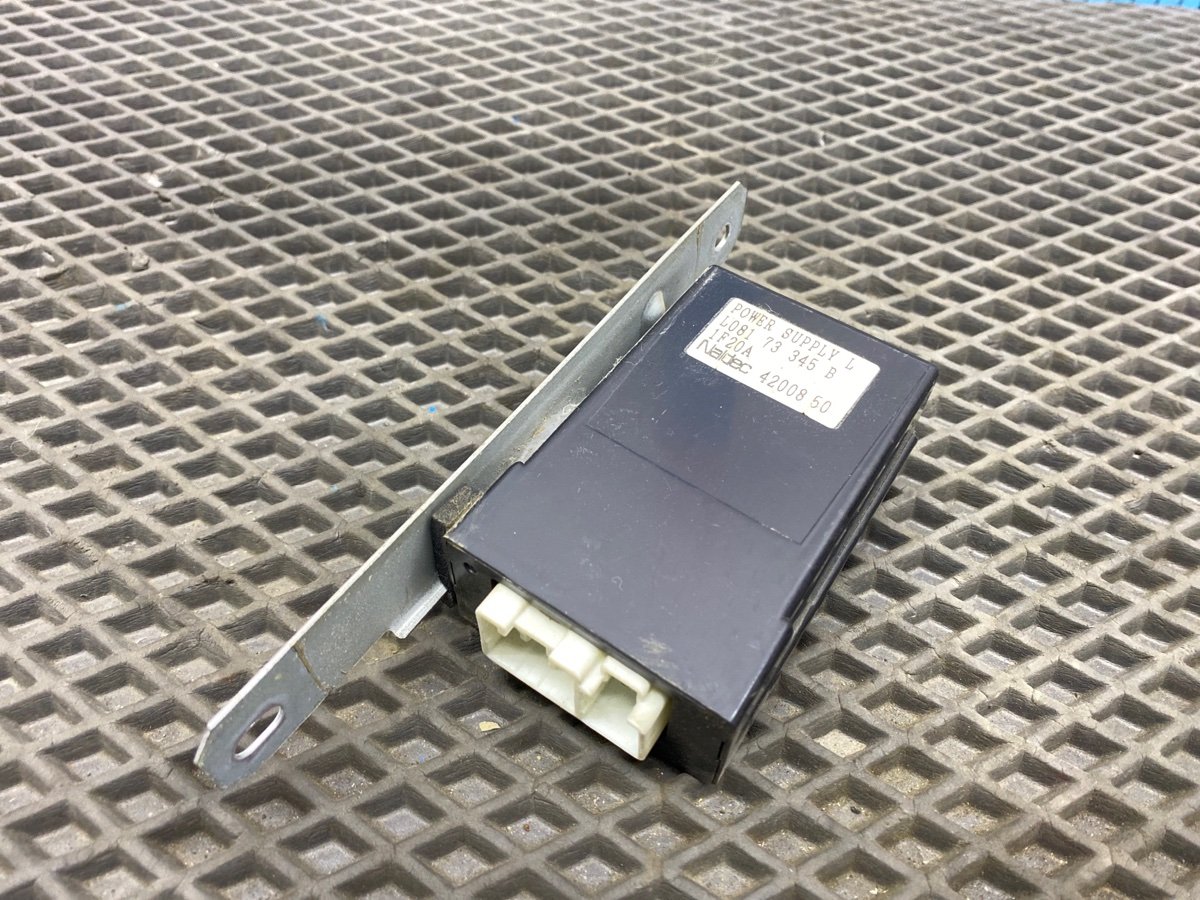 Блок управления задний левый MPV 2001 LW GY-DE