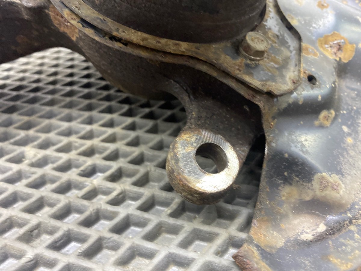 Ступица в сборе передняя правая Mark II E-GX100