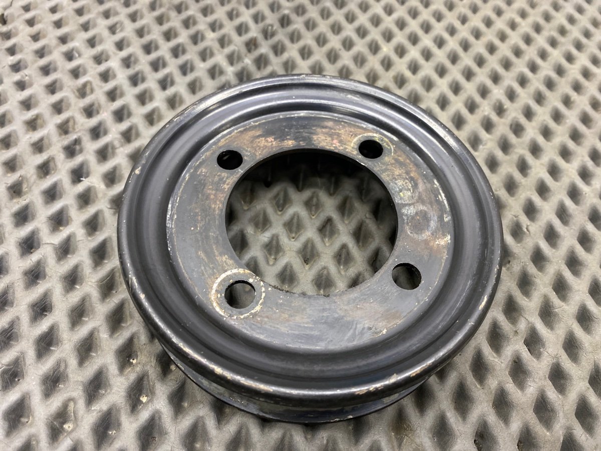 Шкив помпы Toyota Chaser JZX-90 1JZ-GE