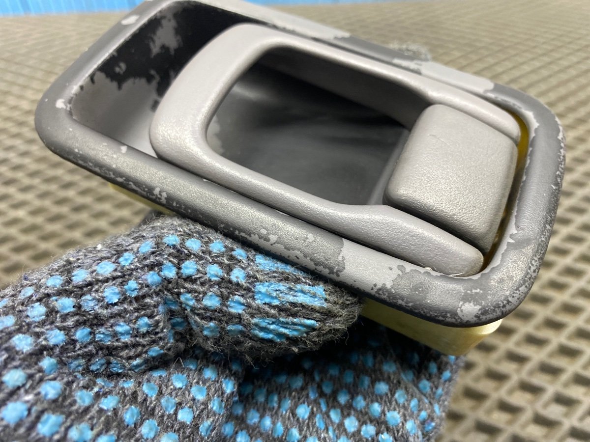 Ручка двери внутренняя передняя правая Nissan Pulsar FN15