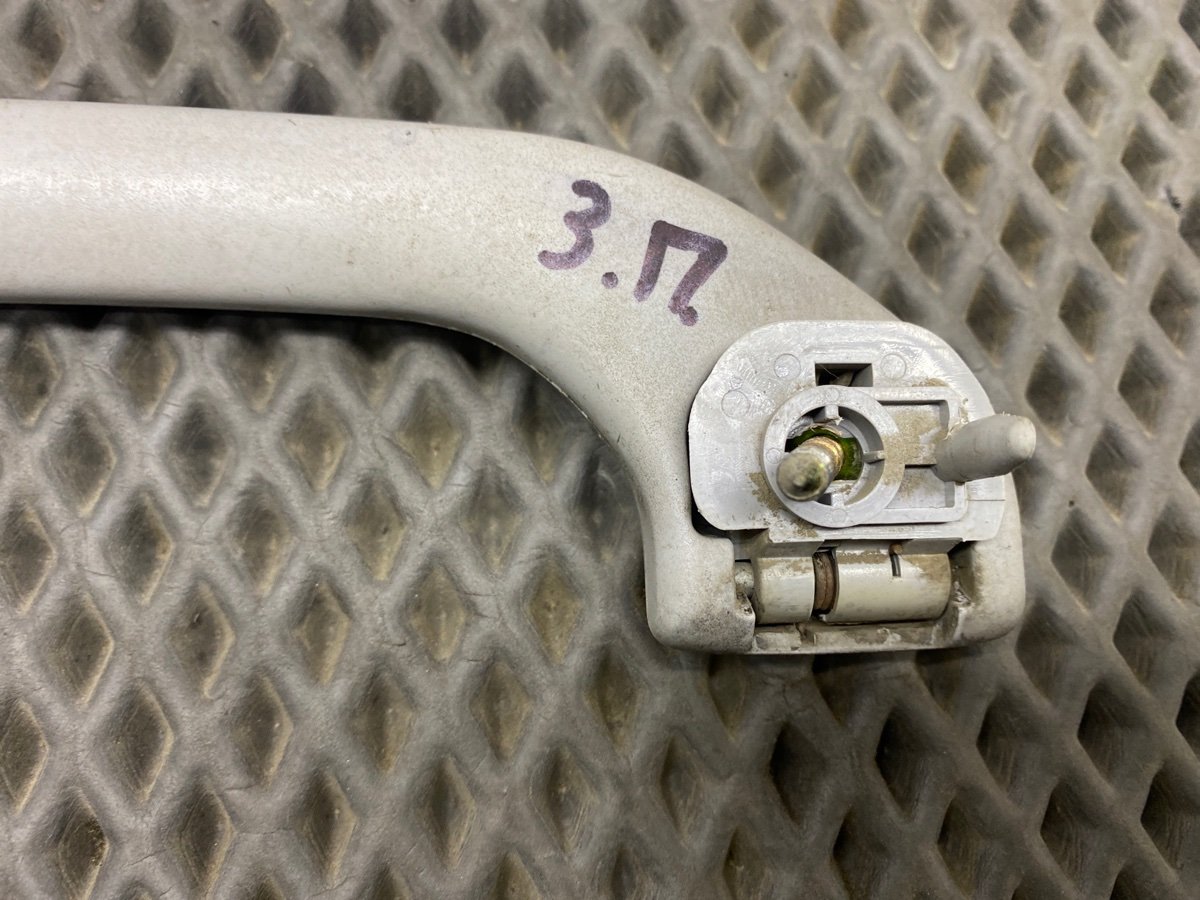 Ручка потолка Legnum 1997 E-EC1W 4G93