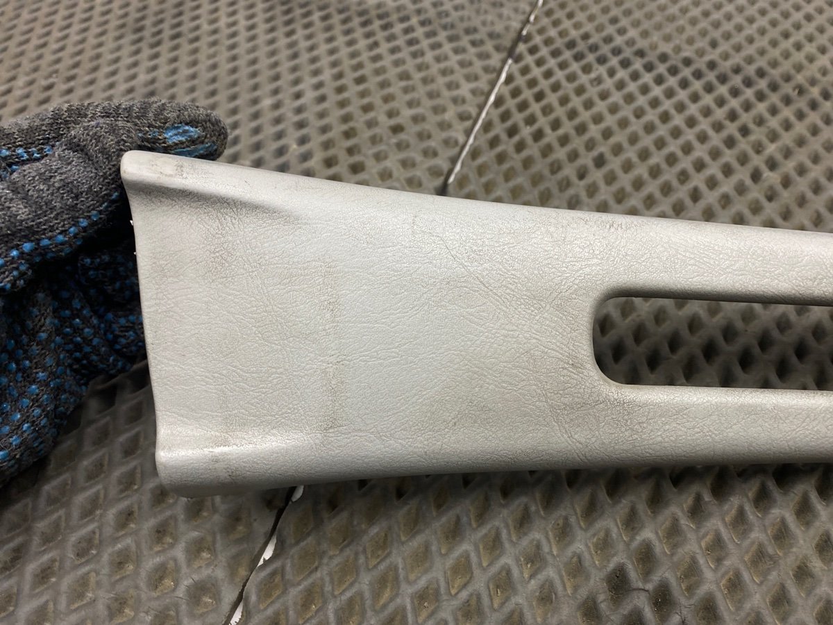 Накладка на стойку кузова правая Mitsubishi Legnum E-EC1W 4G93