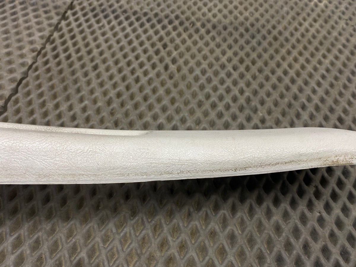 Накладка на стойку кузова правая Legnum 1997 E-EC1W 4G93