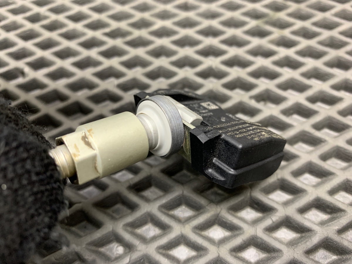 Датчик давления в шинах Soul 2019 SK3 G4FJ Датчик давления в шинах Soul 2019 SK3 G4FJ