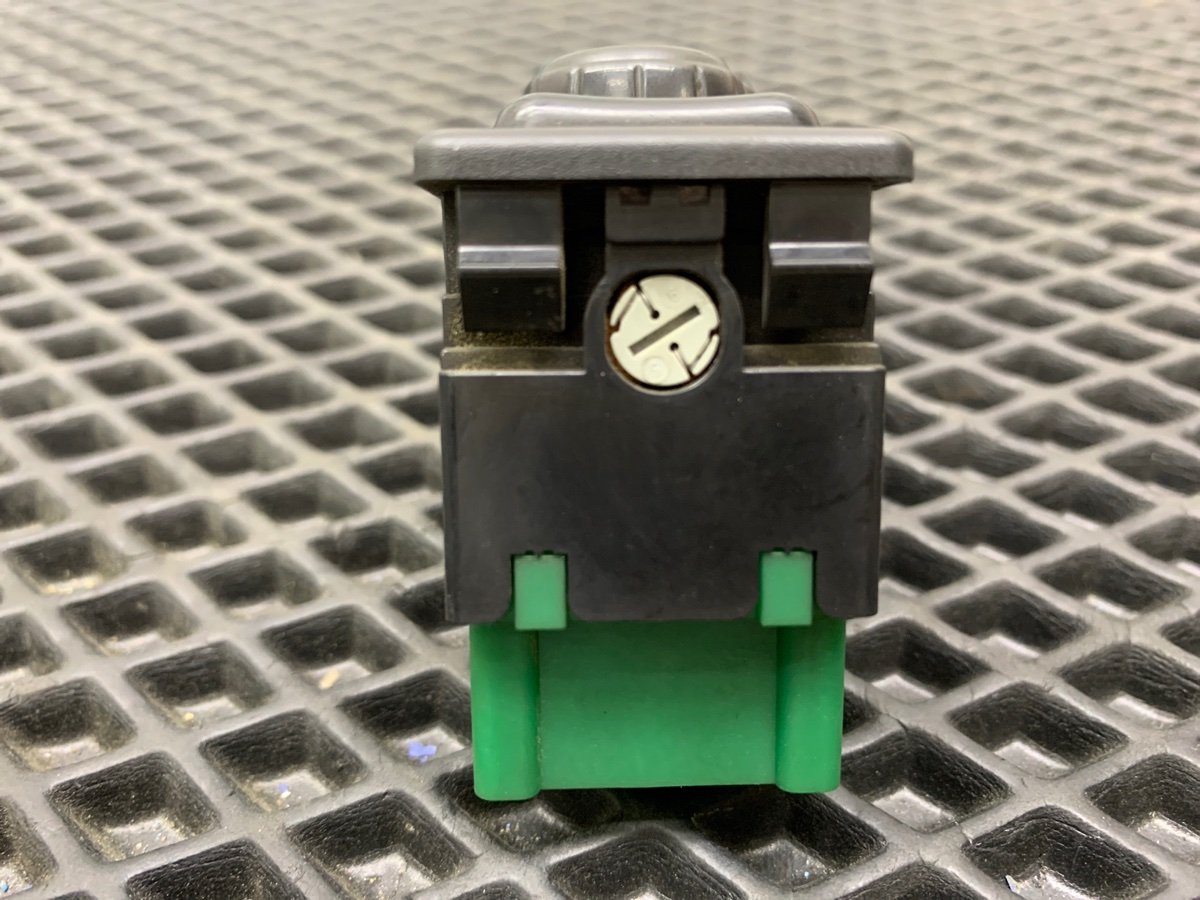 Блок управления зеркалами Avenir 2000 GF-PW11 SR20DE Блок управления зеркалами Avenir 2000 GF-PW11 SR20DE