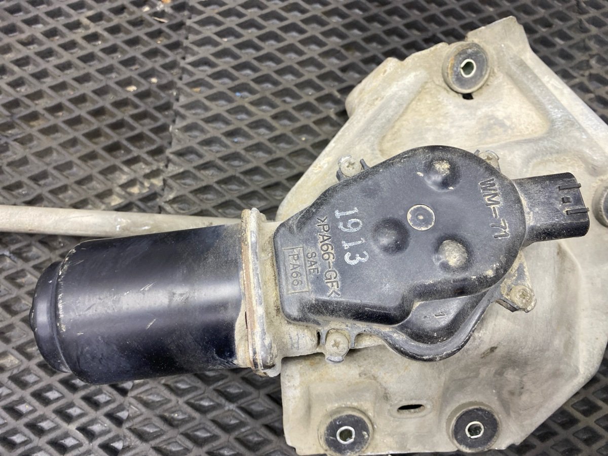 Трапеция дворников Lancer Cedia 2001 CS2A 4G15