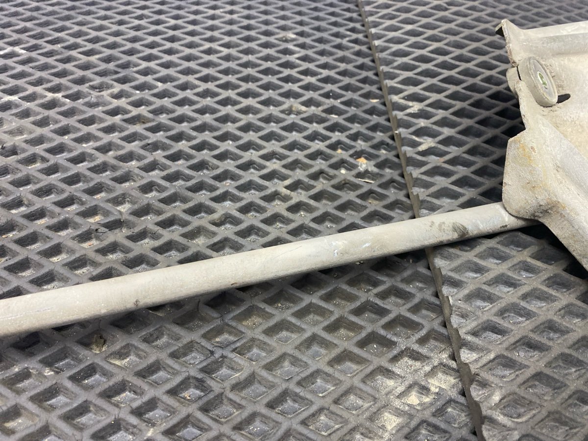 Трапеция дворников Lancer Cedia 2001 CS2A 4G15