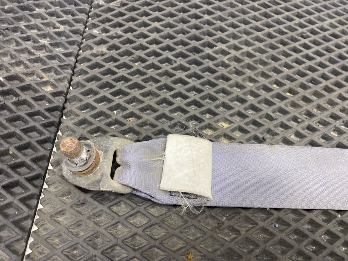 Ремень безопасности передний Lancer Cedia 2001 CS2A 4G15 Ремень безопасности передний Lancer Cedia 2001 CS2A 4G15