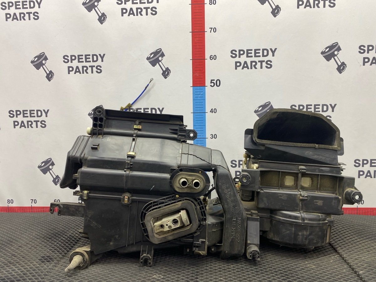 Корпус печки Mitsubishi Lancer Cedia 2001 CS2A 4G15 MR398130 Б/У