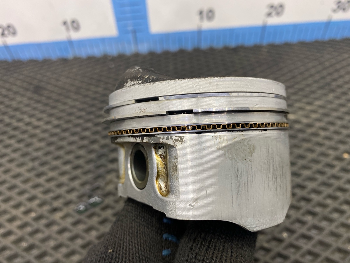 Шатун Lancer Cedia 2001 CS2A 4G15