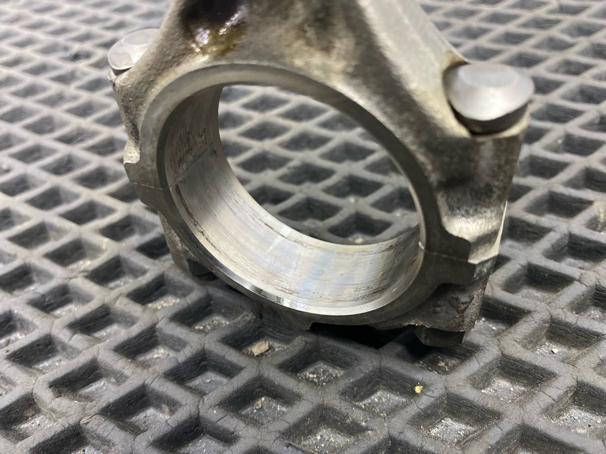 Шатун Lancer Cedia 2001 CS2A 4G15