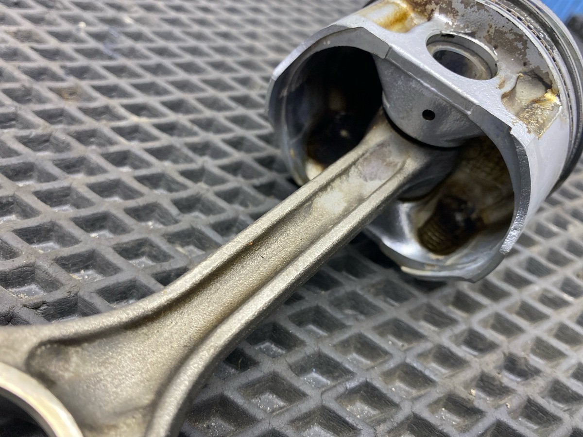 Шатун Lancer Cedia 2001 CS2A 4G15