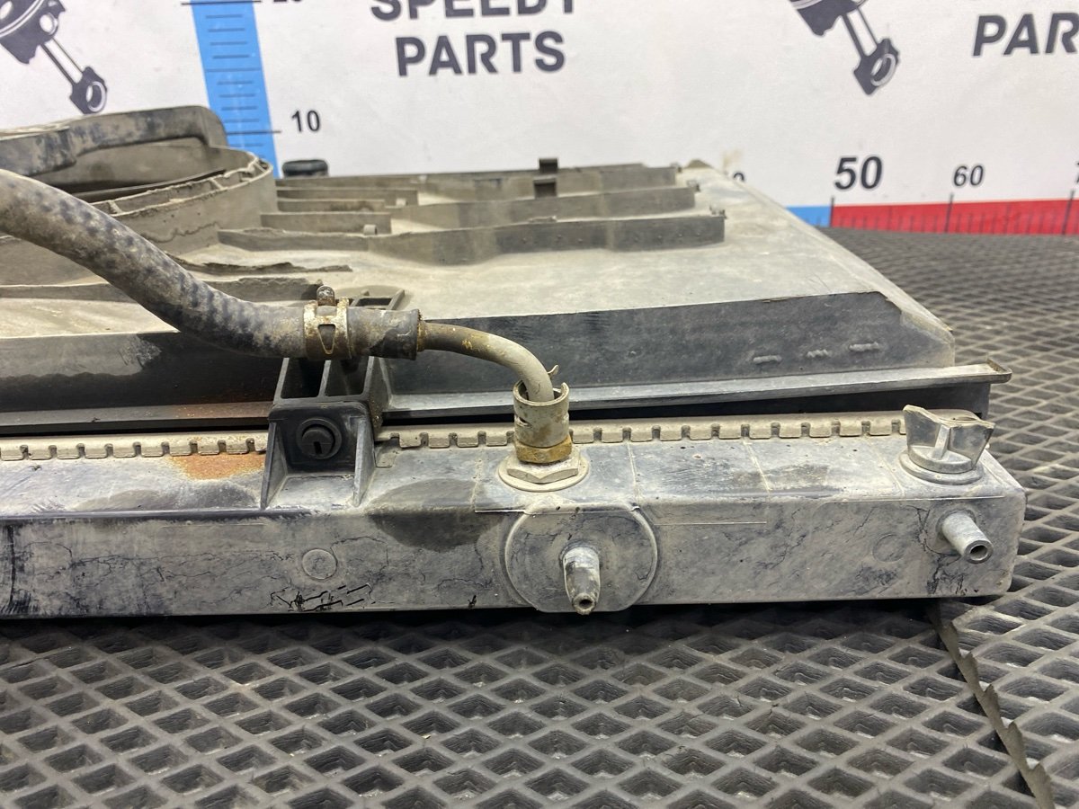 Радиатор охлаждения двигателя Lancer Cedia 2001 CS2A 4G15