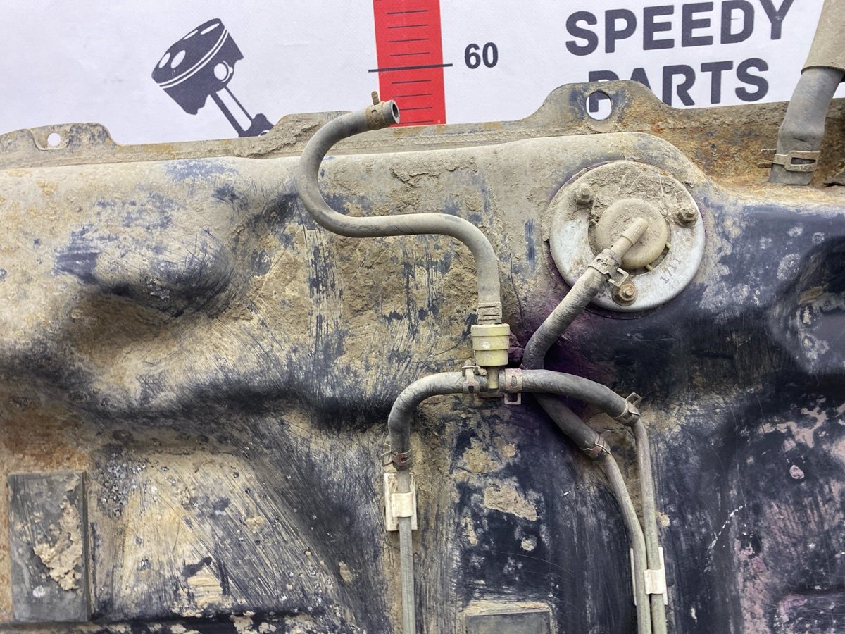 Бак топливный Lancer Cedia 2001 CS2A 4G15 Бак топливный Lancer Cedia 2001 CS2A 4G15