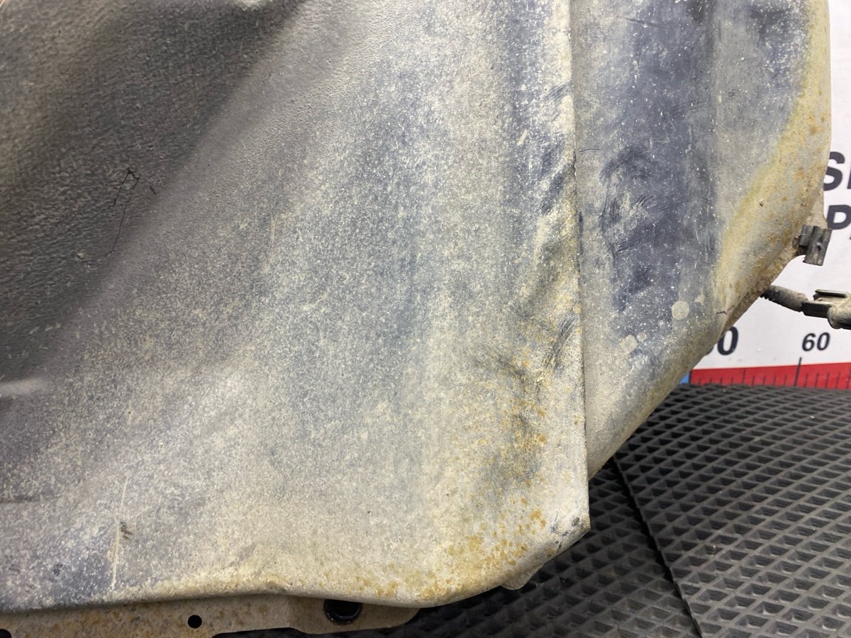 Бак топливный Lancer Cedia 2001 CS2A 4G15 Бак топливный Lancer Cedia 2001 CS2A 4G15