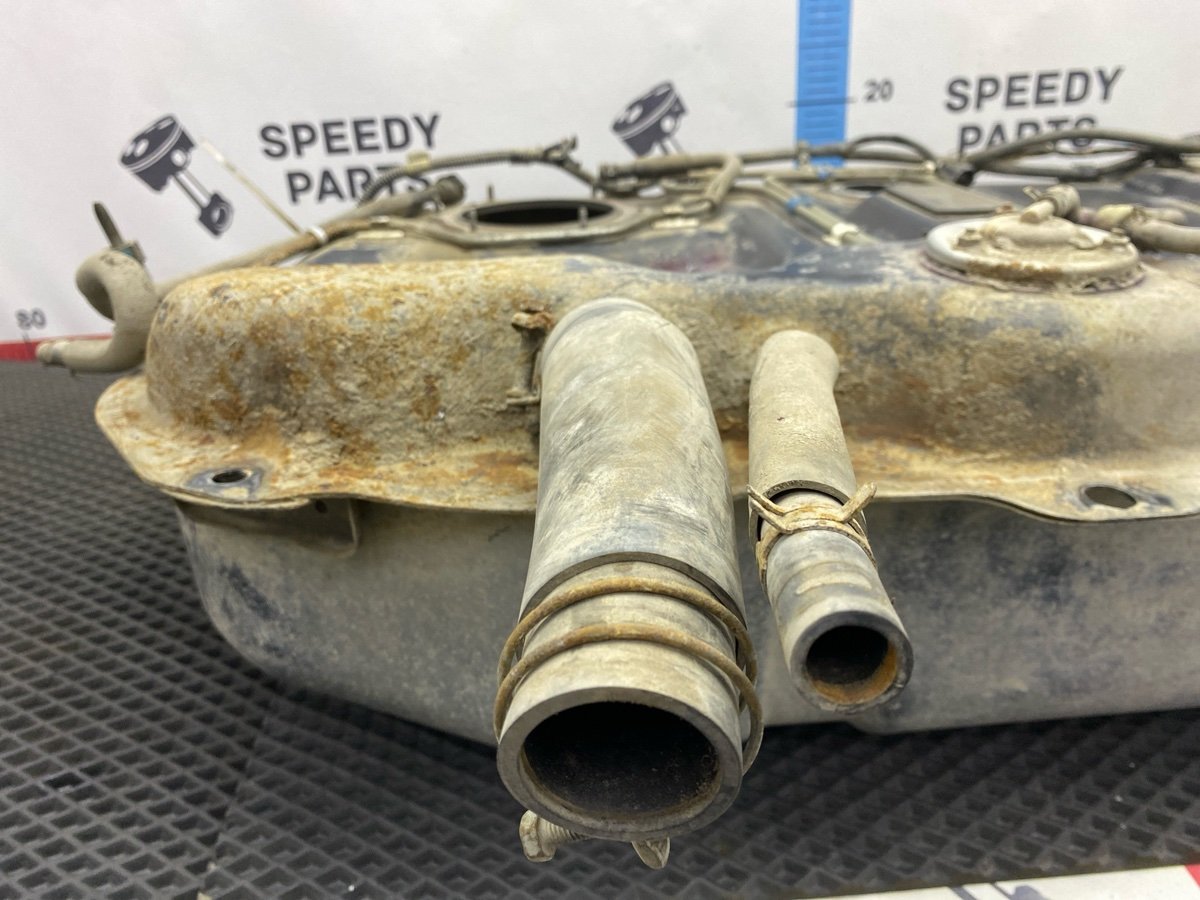 Бак топливный Lancer Cedia 2001 CS2A 4G15 Бак топливный Lancer Cedia 2001 CS2A 4G15