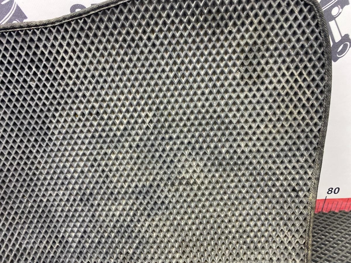 Комплект ковриков салона Mitsubishi Lancer Cedia CS2A 4G15