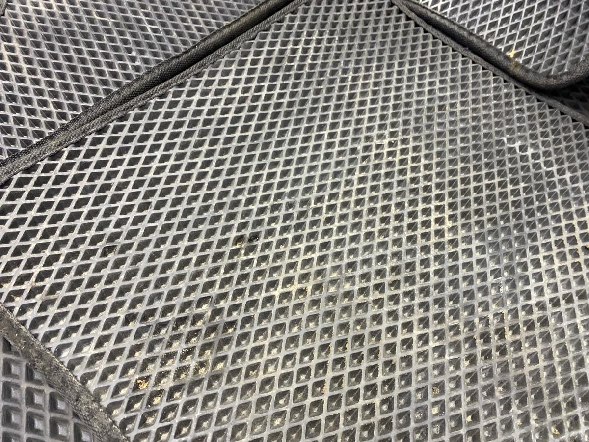 Комплект ковриков салона Lancer Cedia 2001 CS2A 4G15