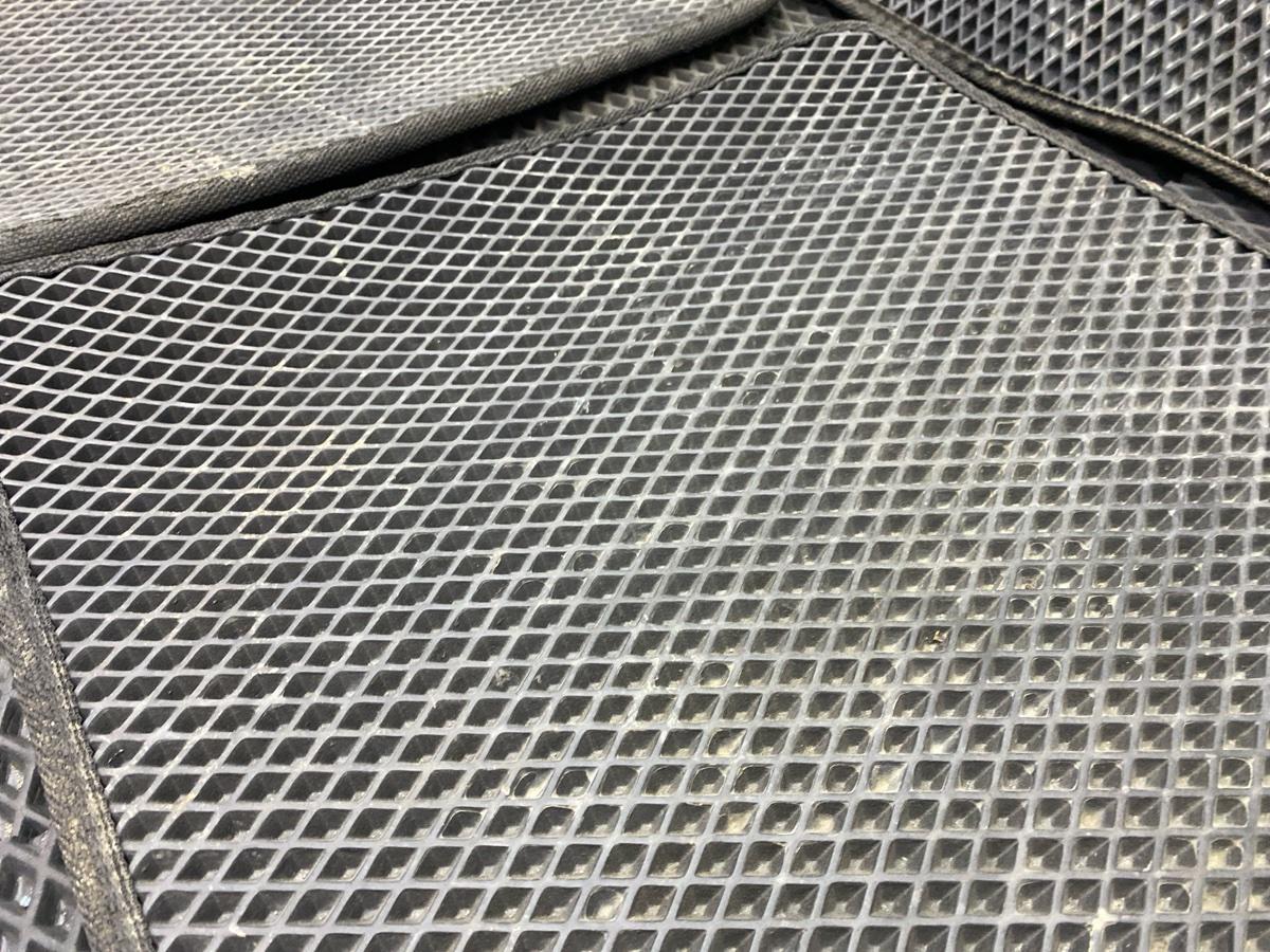 Комплект ковриков салона Lancer Cedia 2001 CS2A 4G15