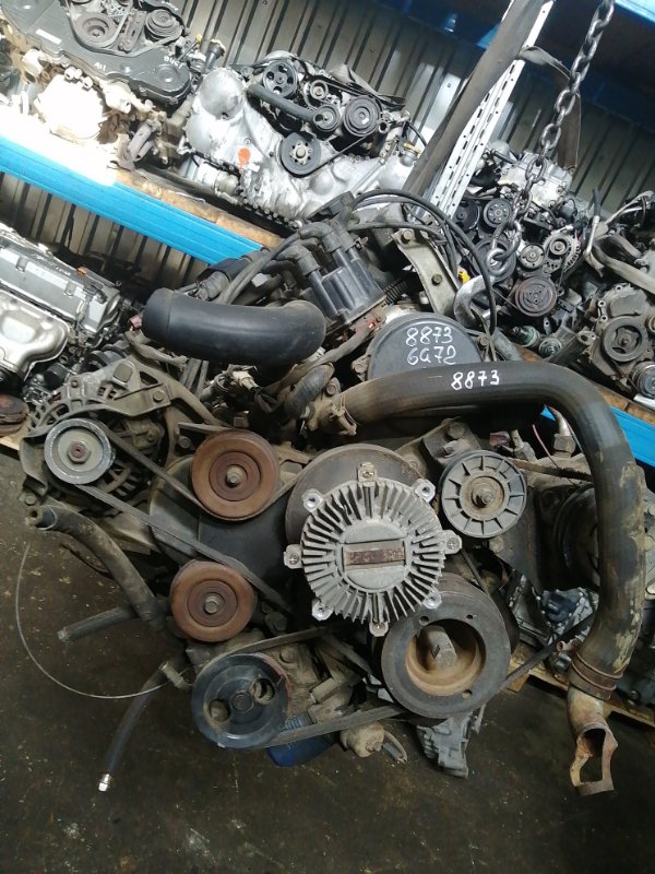 Двигатель Mitsubishi Pajero V23C 6G72