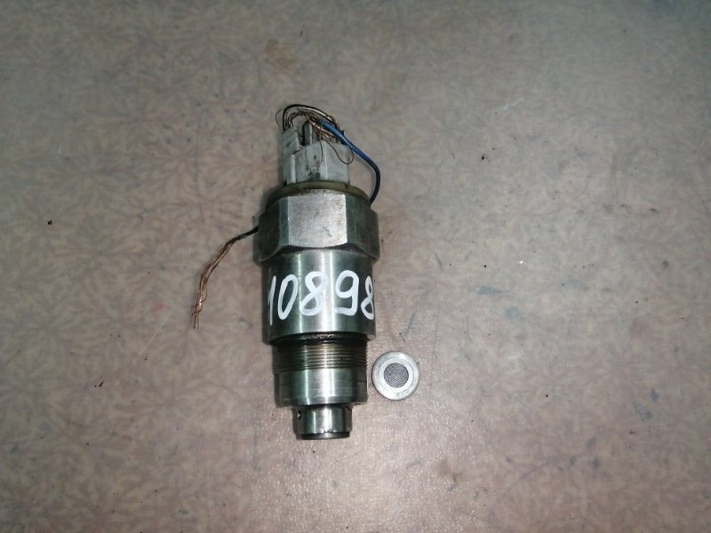 Клапан тнвд Toyota 1KZTE Клапан тнвд Toyota 1KZTE