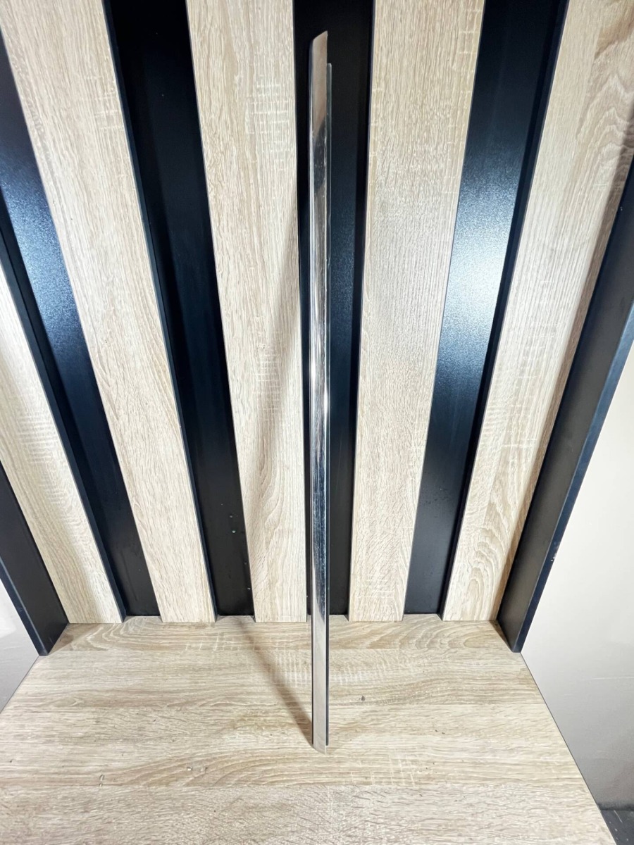 Бархотка внешняя задняя левая Opel Astra 2013 J 13412778 Б/У