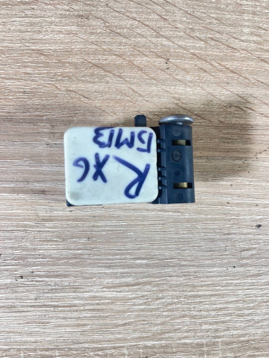 Датчик SRS BMW X6 2010 E71 N57S 6911003 Б/У