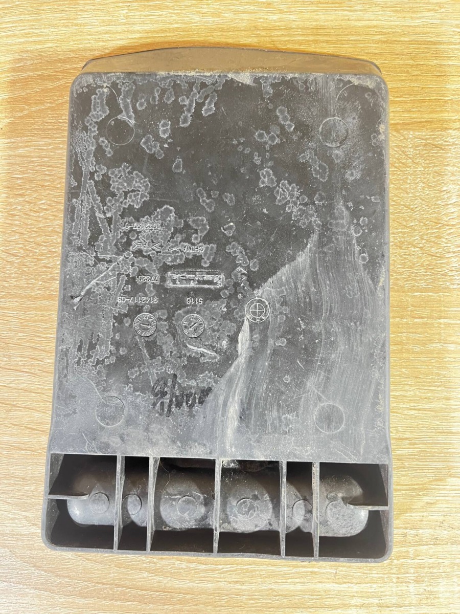 Накладка вещевого отсека X6 2010 E71 N57S