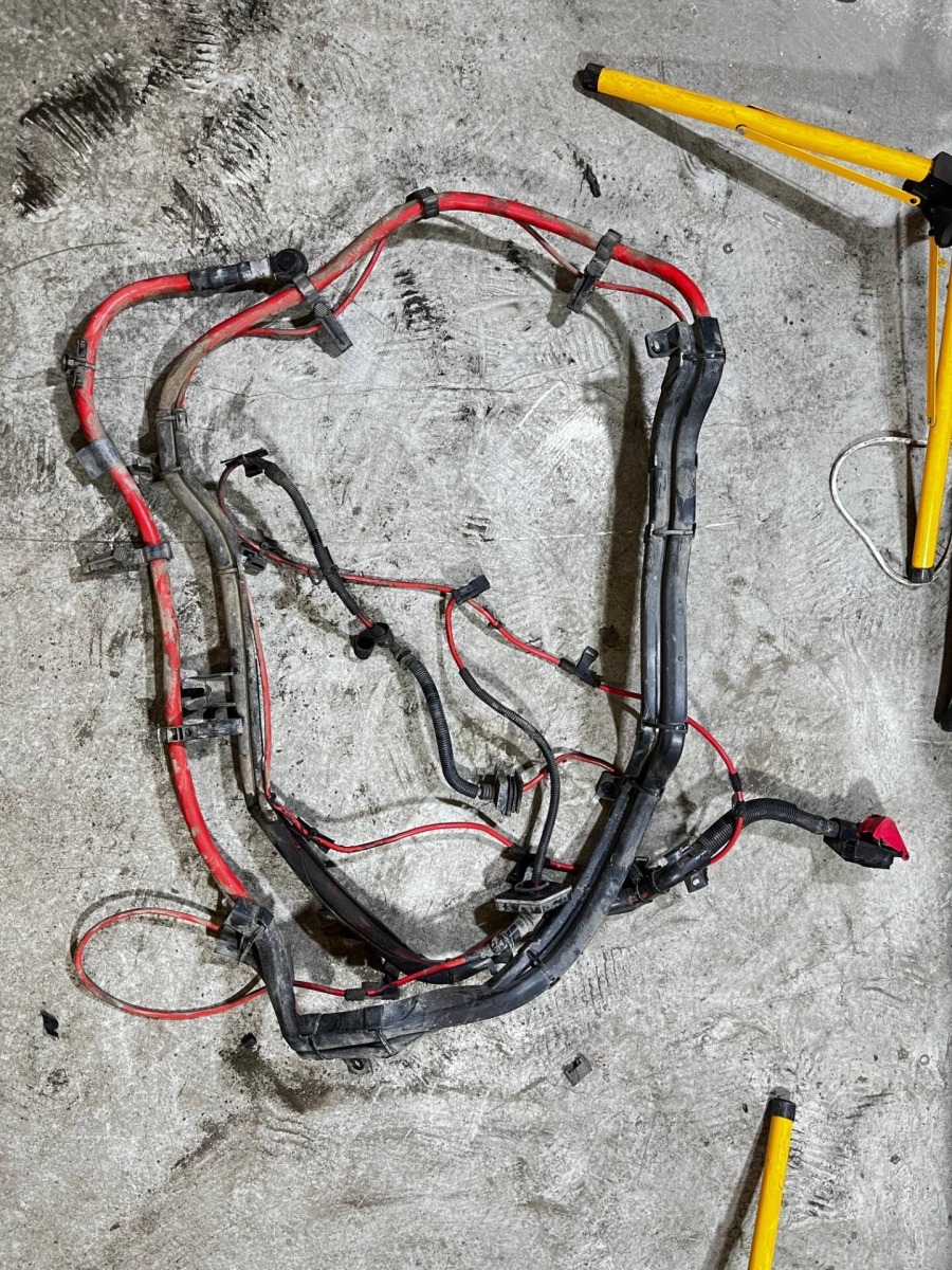 Запчасть провод высоковольтный BMW X6 2010 E71 N57S 61146967184 Б/У Провод высоковольтный BMW X6 2010 E71 N57S 61146967184 Б/У