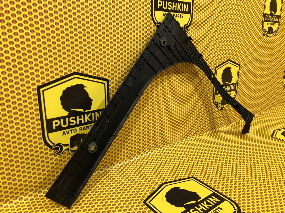 Обшивка багажника правая Rio 2013 QB G4FA