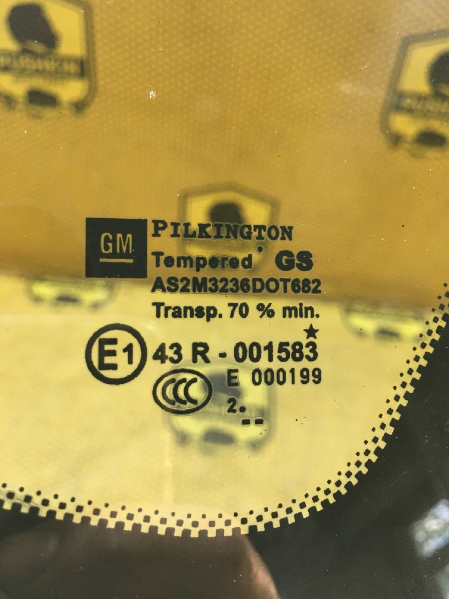 Стекло кузовное заднее правое astra 2013 J