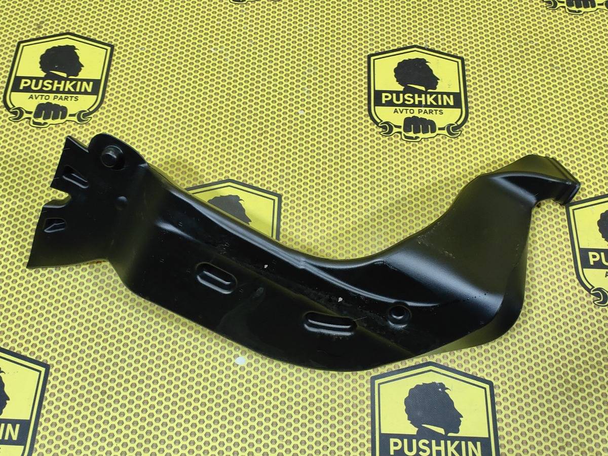 Воздуховод отопителя длинный левый Skoda Superb B8 CJSA