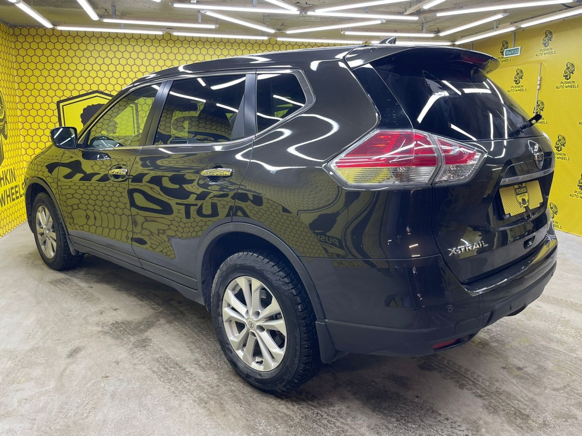 Автомобиль на запчасти Nissan X-TRAIL T32 QR25DE