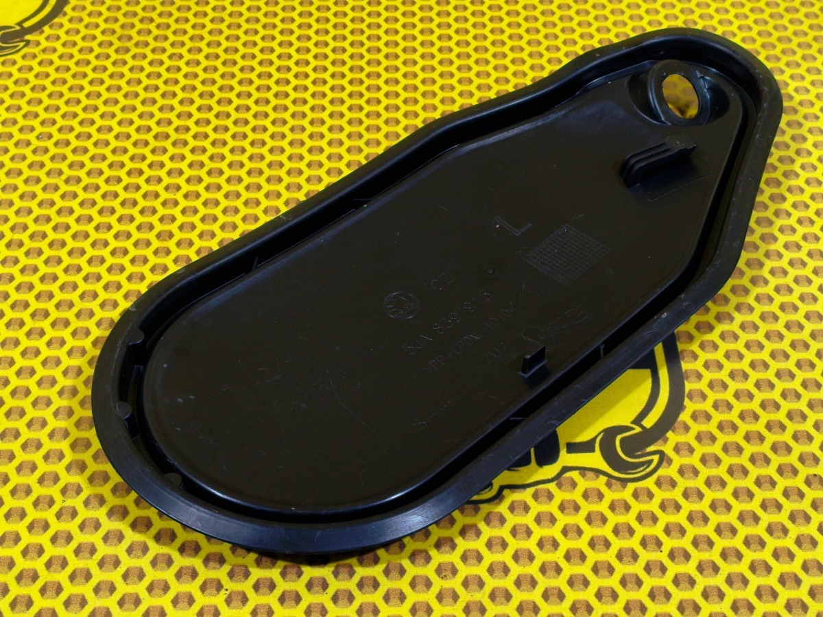 Накладка на дверь внутренняя задняя левая Skoda Rapid 2014 NH3 CFNA 5JA839915 Б/У