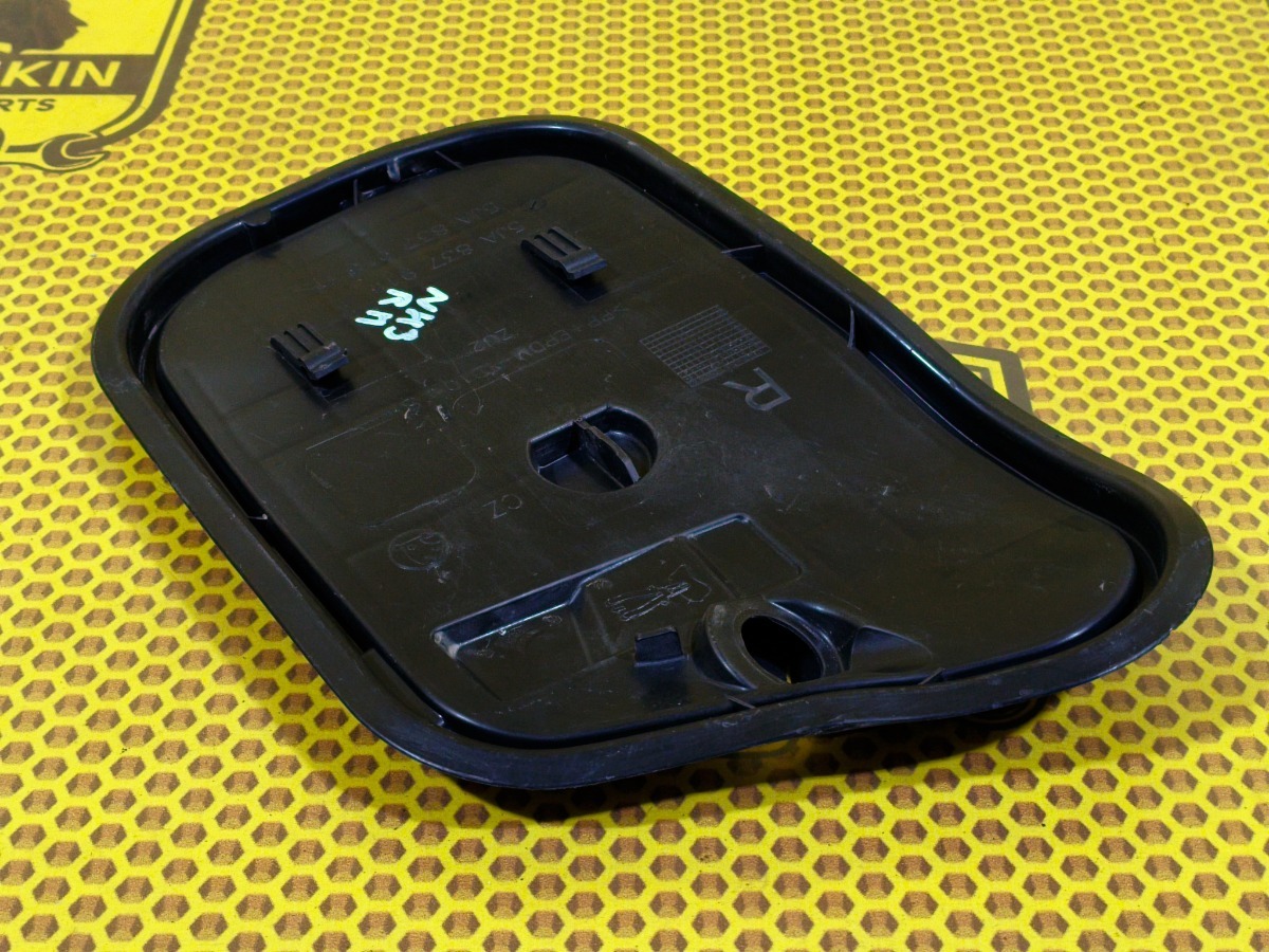 Накладка на дверь внутренняя передняя правая Rapid 2014 NH3 CFNA