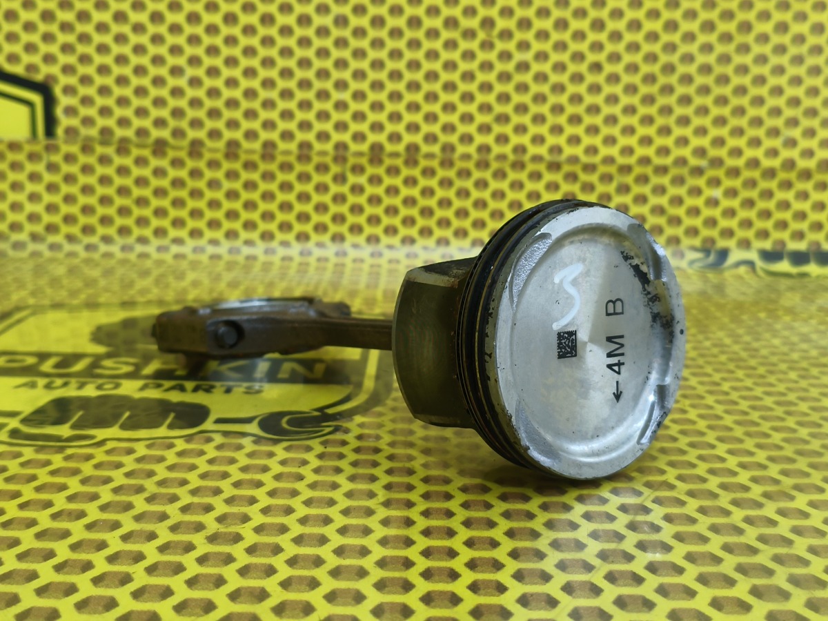 Поршень с шатуном Hyundai Solaris 2020 HCR G4LC 2351004050 Б/У