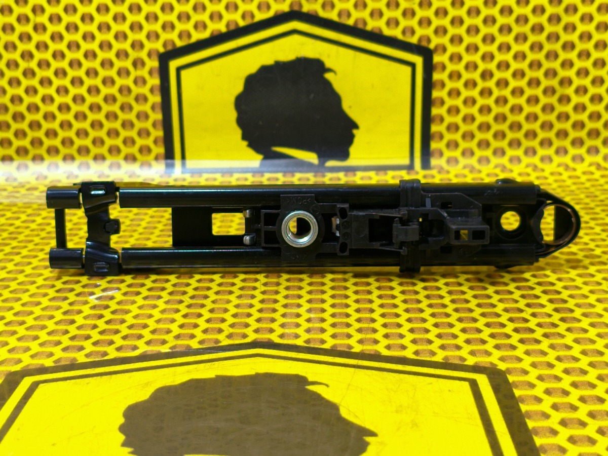 Механизм регулировки ремня передний правый Volkswagen Golf 2011 MK6 BSE 5K0857819 Б/У