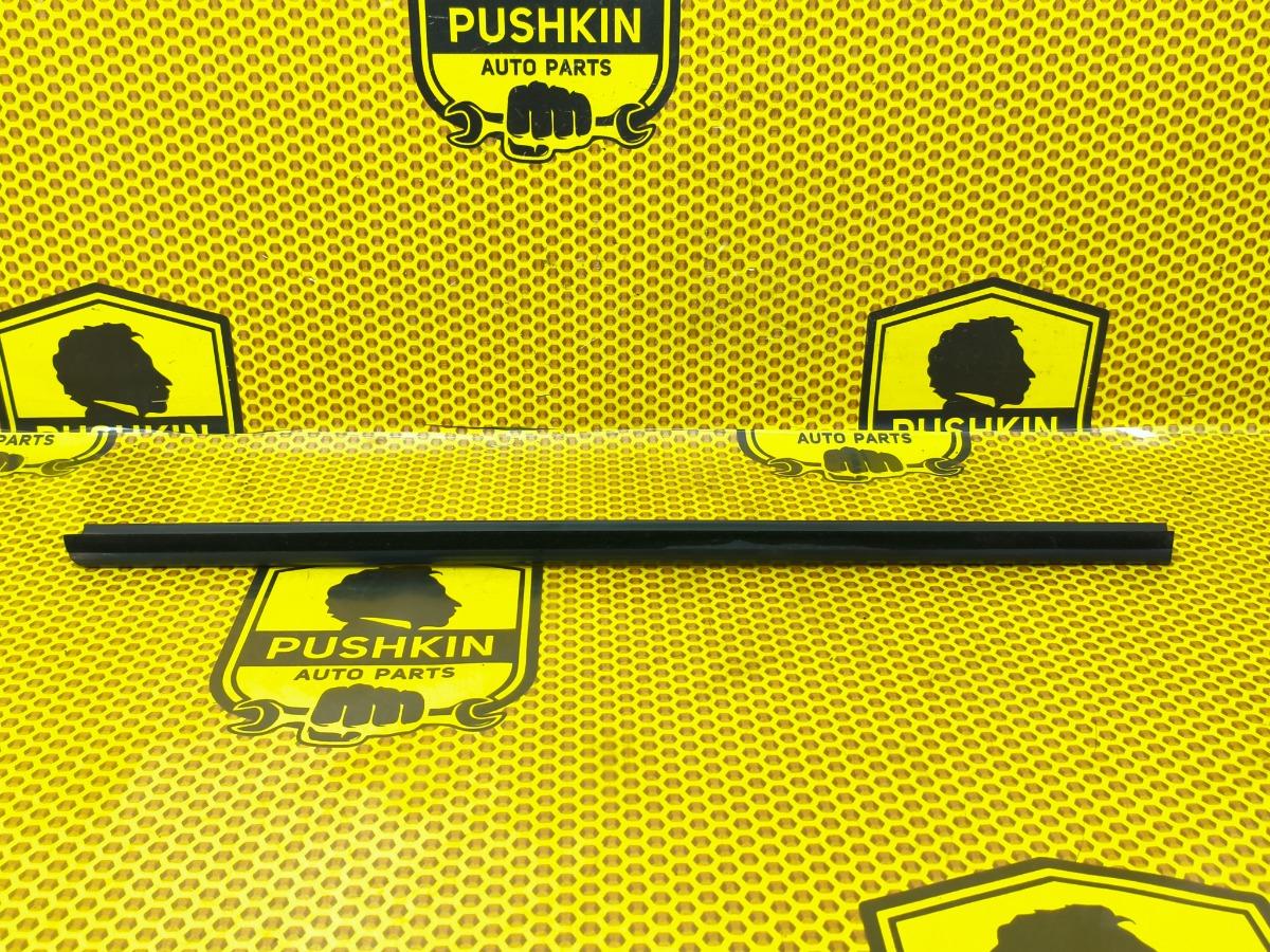 Бархотка внутренняя задняя левая Skoda Rapid 2017 NH3 CWVB 5JA839479B Б/У