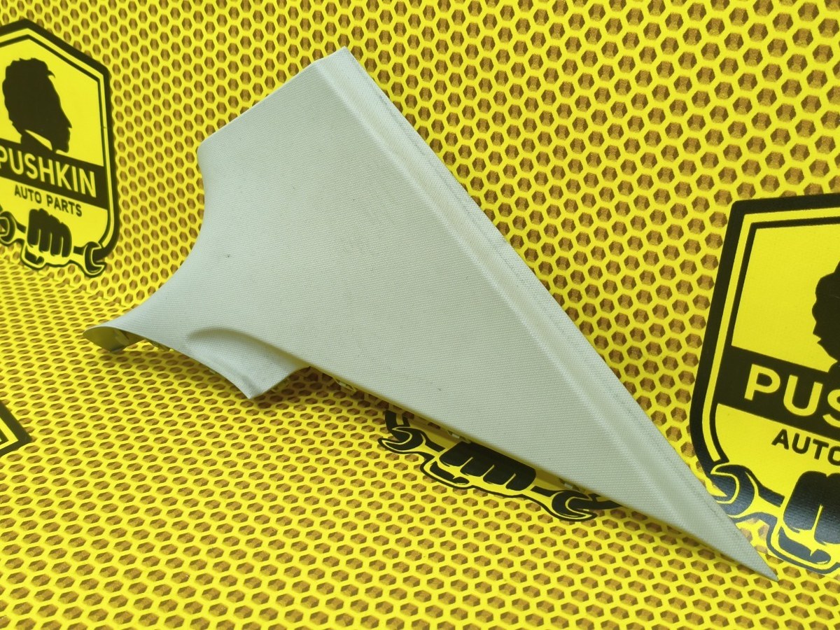 Обшивка стойки задней верхняя правая Skoda Octavia A7 CJSA