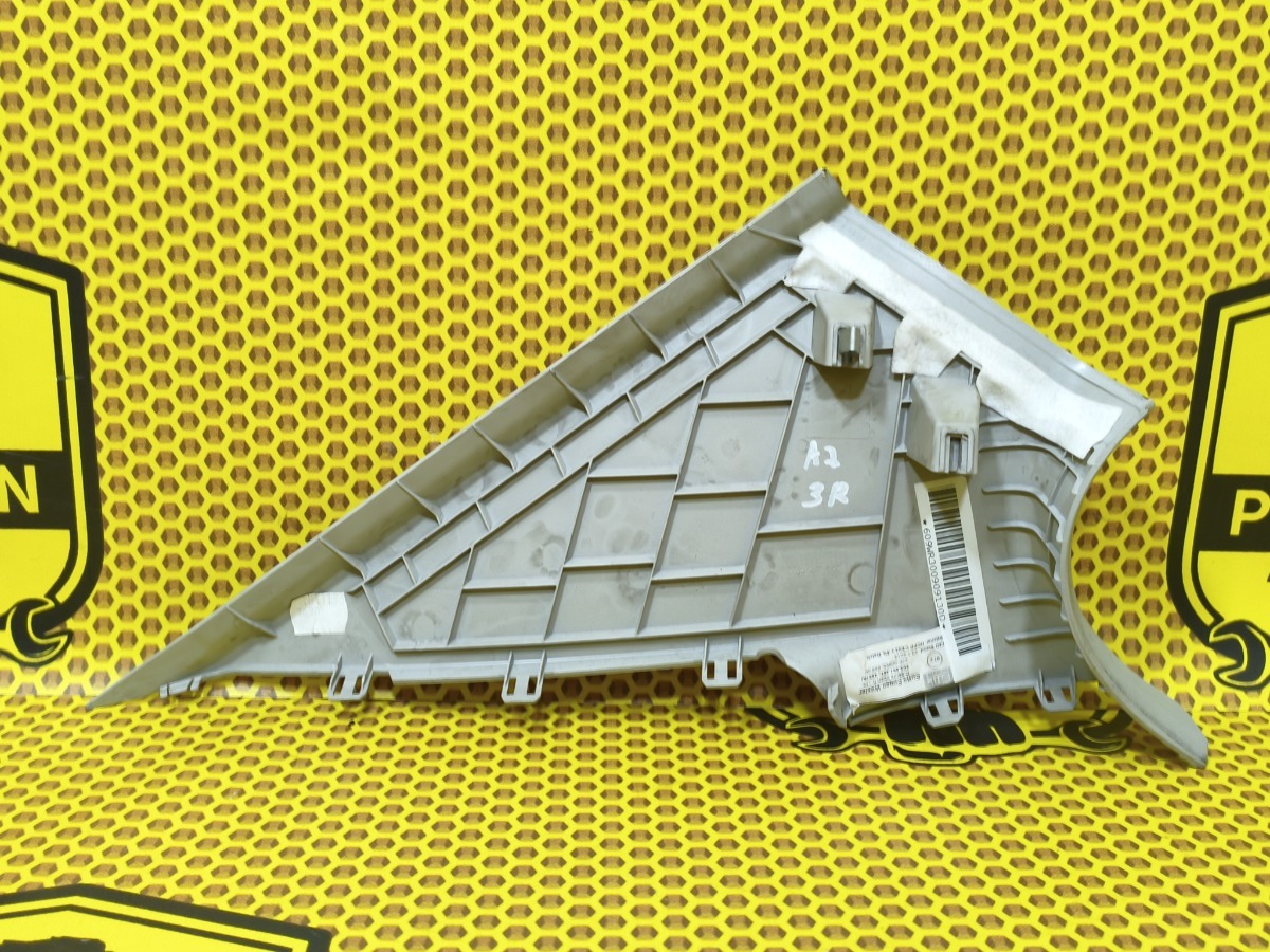 Обшивка стойки задней верхняя правая Octavia 2013 A7 CJSA